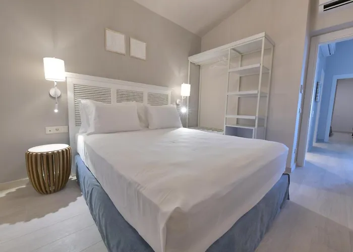 Cocoon Elegant Living *