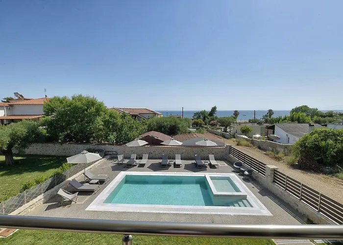 Cocoon Elegant Living *